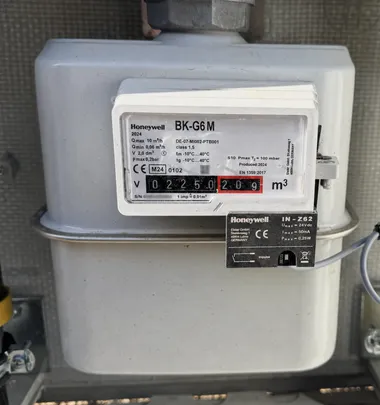 Composition du Kit Télémétrie Gaz : module impulsion, device LoRaWAN et coffret Finemeca