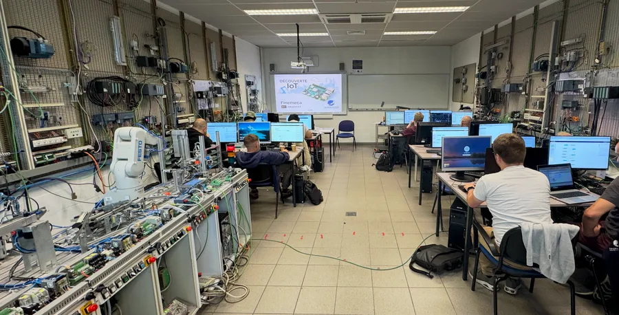 Formation IoT Industrie 4.0 dispensée par Finemeca chez Technifutur à Seraing