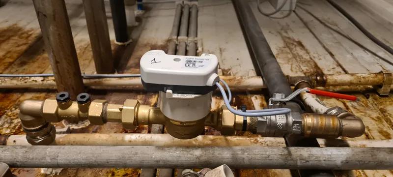 Compteur d'eau industriel équipé d'un module impulsion pour télémétrie LoRaWAN